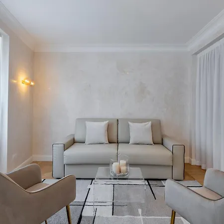 Royal - Centro Brera Apartment