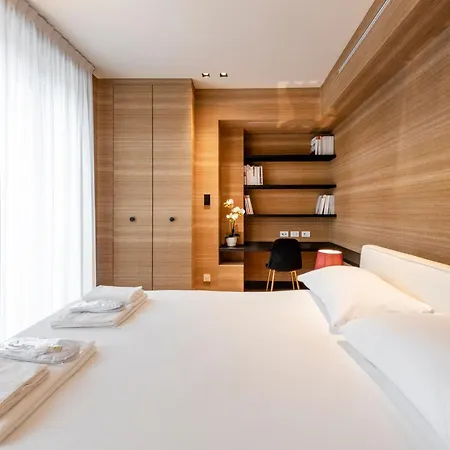 رويال سويتس - سينترو بريرا *