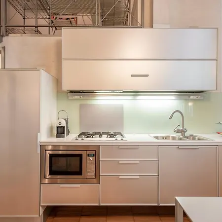 رويال سويتس - سينترو بريرا شقة