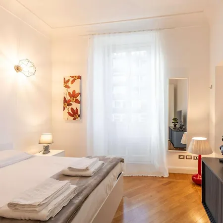 رويال سويتس - سينترو بريرا