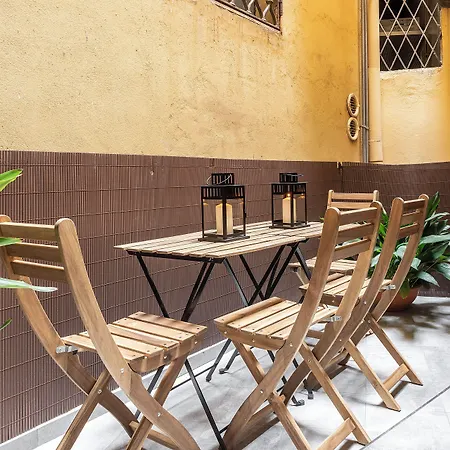 رويال سويتس - سينترو بريرا