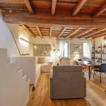 Royal - Centro Brera Апартаменты