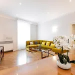Royal - Centro Brera Апартаменты