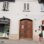 Royal - Centro Brera Апартаменты Милан