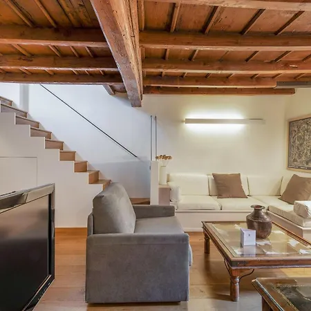 Apartamento Royal - Centro Brera