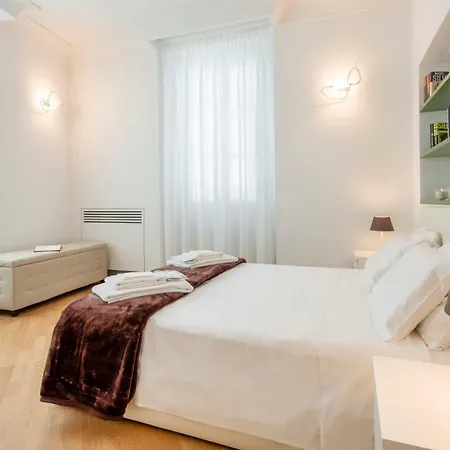 Apartamento Royal - Centro Brera